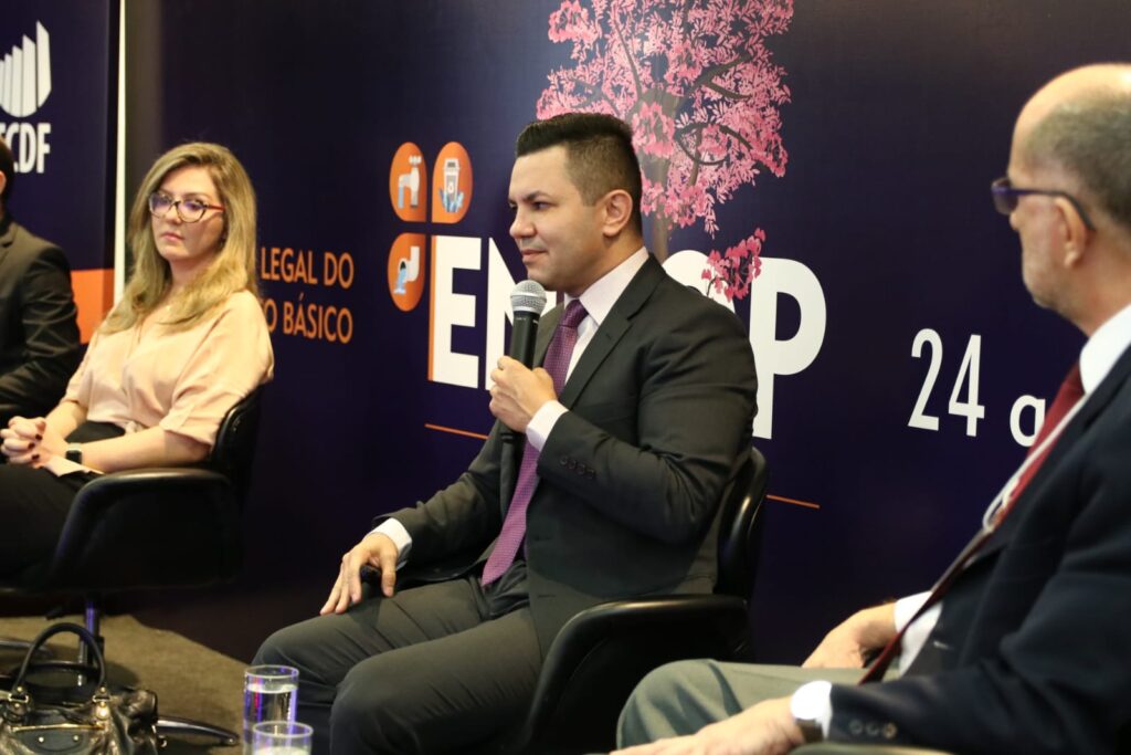 ENAOP 2022: “Regulação e regionalização do Saneamento Básico” foi o tema de palestra ministrada pelo diretor da ARES-PCJ, Carlos Roberto de Oliveira