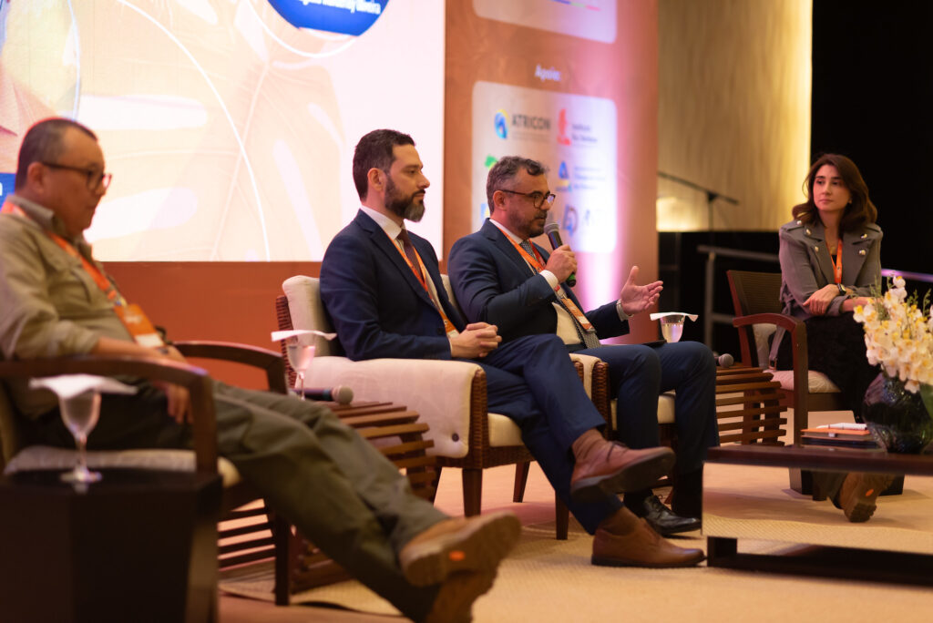 Artigos técnicos sobre o uso de ferramentas de inteligência artificial em auditorias de obras públicas foram apresentados no XXI SINAOP