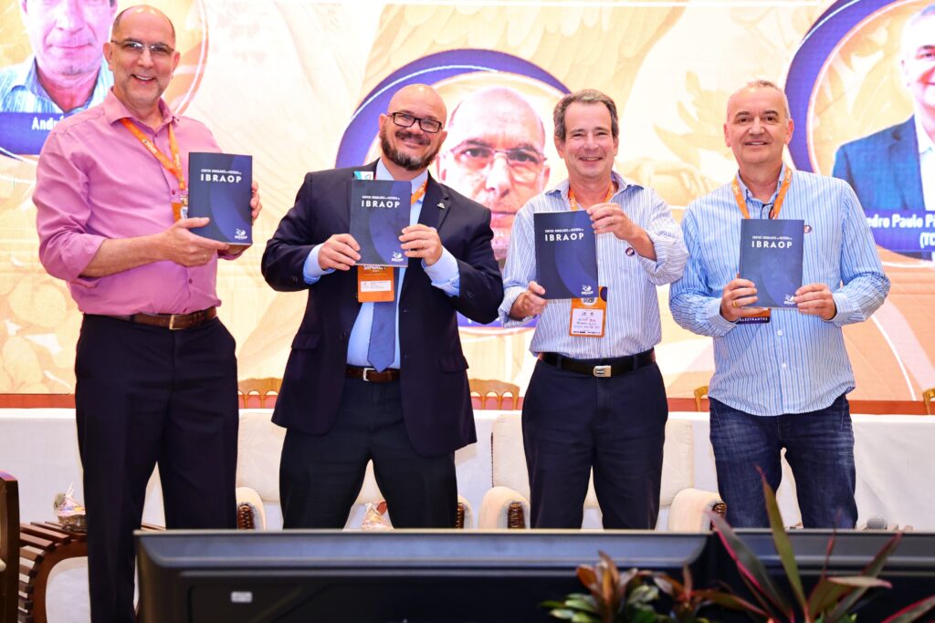 Instituto comemora 25 anos com lançamento de livro de crônicas intitulado “Contos Singulares da História do Ibraop”