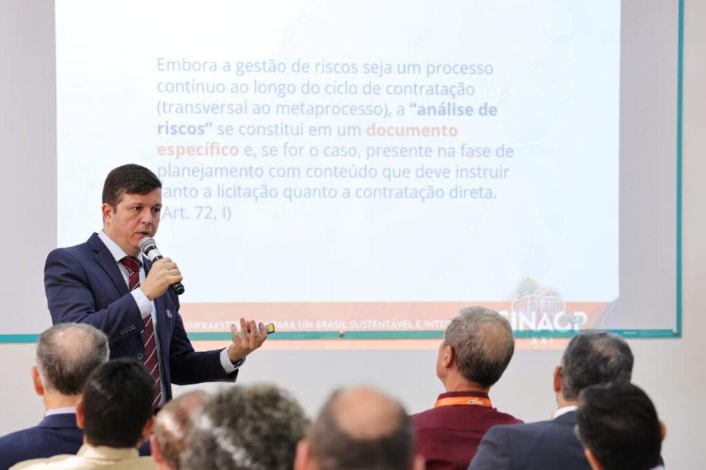 Simpósio de Auditoria de Obras Públicas ofereceu minicurso sobre Estudo Técnico Preliminar