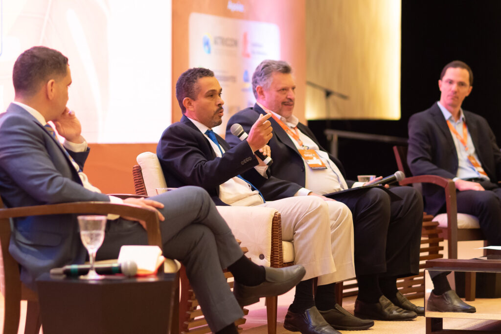 Procurador destaca atuação do MPC e TCE-AM no enfrentamento das mudanças climáticas durante o XXI Sinaop