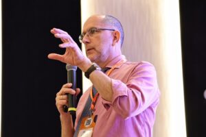 XXI SINAOP: Minicurso traz pontos fundamentais da Lei nº 14.133/2021 que impactam a fiscalização de obras públicas pelos TCs